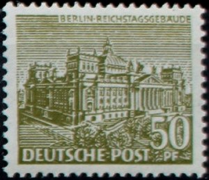 Briefmarke Berlin Michel 53