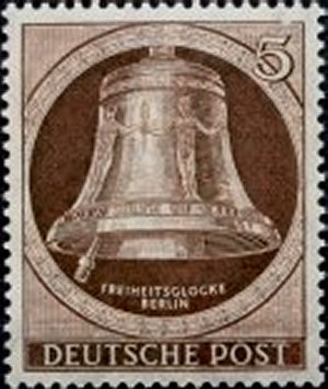 Briefmarke Berlin Michel 75