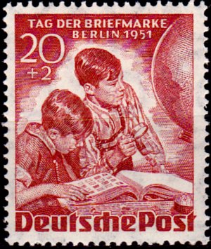 Briefmarke Berlin Michel 81
