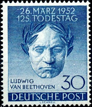 Briefmarke Berlin Michel 87